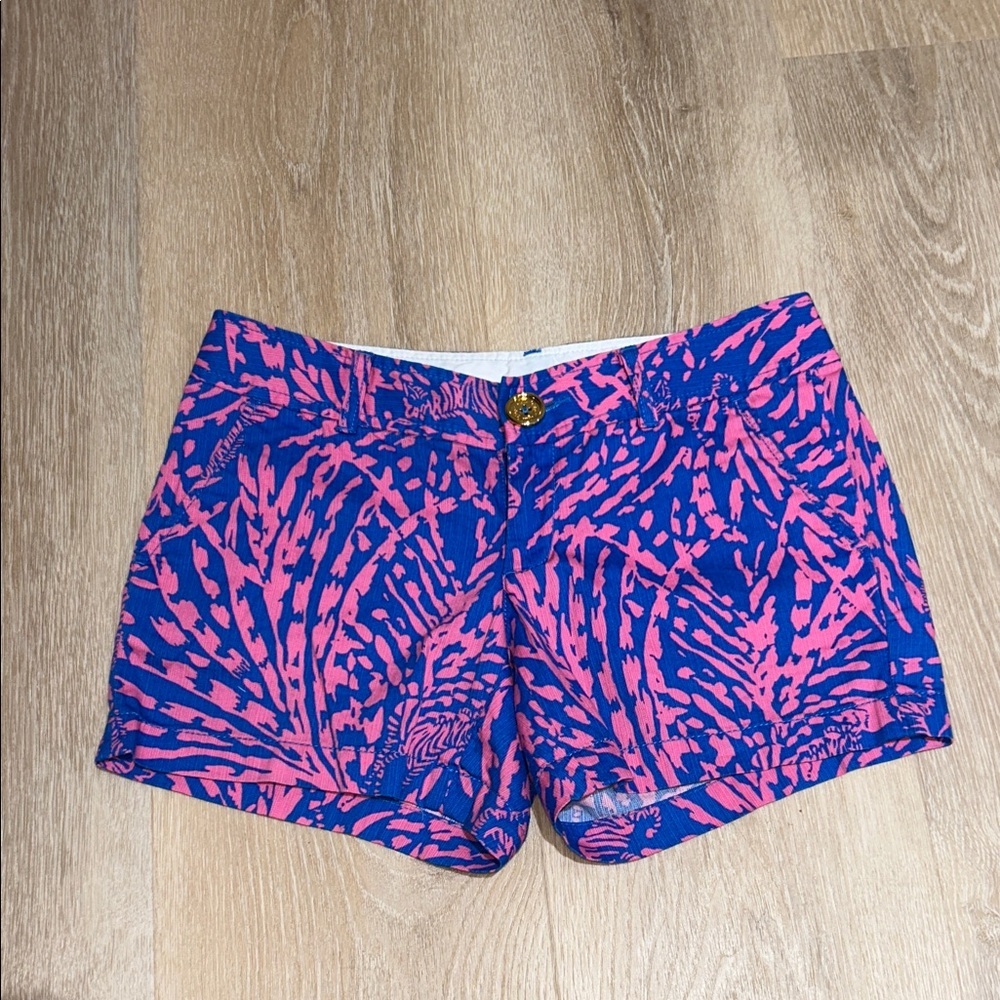 Lilly Pulitzer Rollin In The Grass Callahan Short Blue and Pink  Women’s Size 2